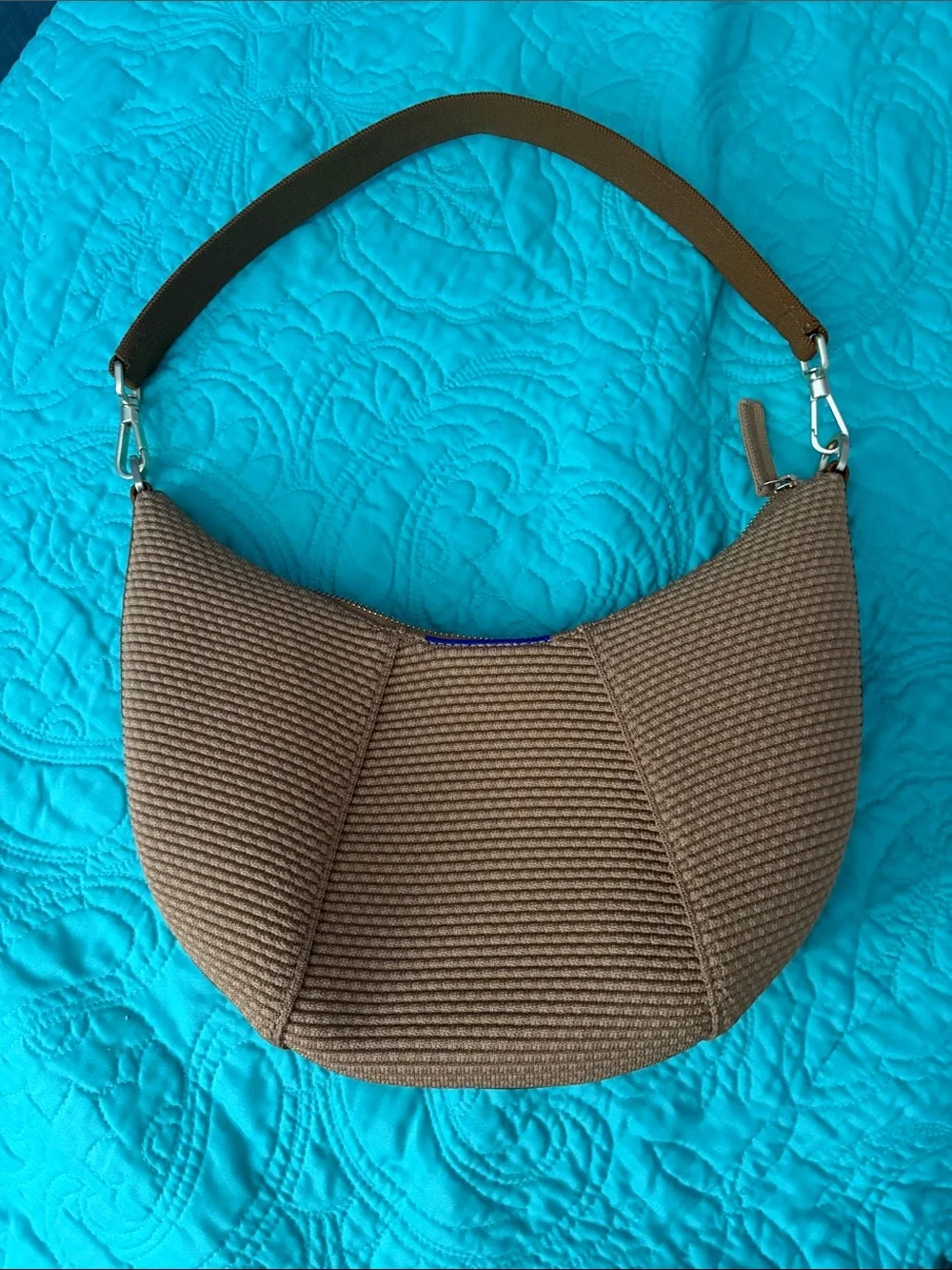 Rothy’s crescent bag in horizon - Picture 1 of 4